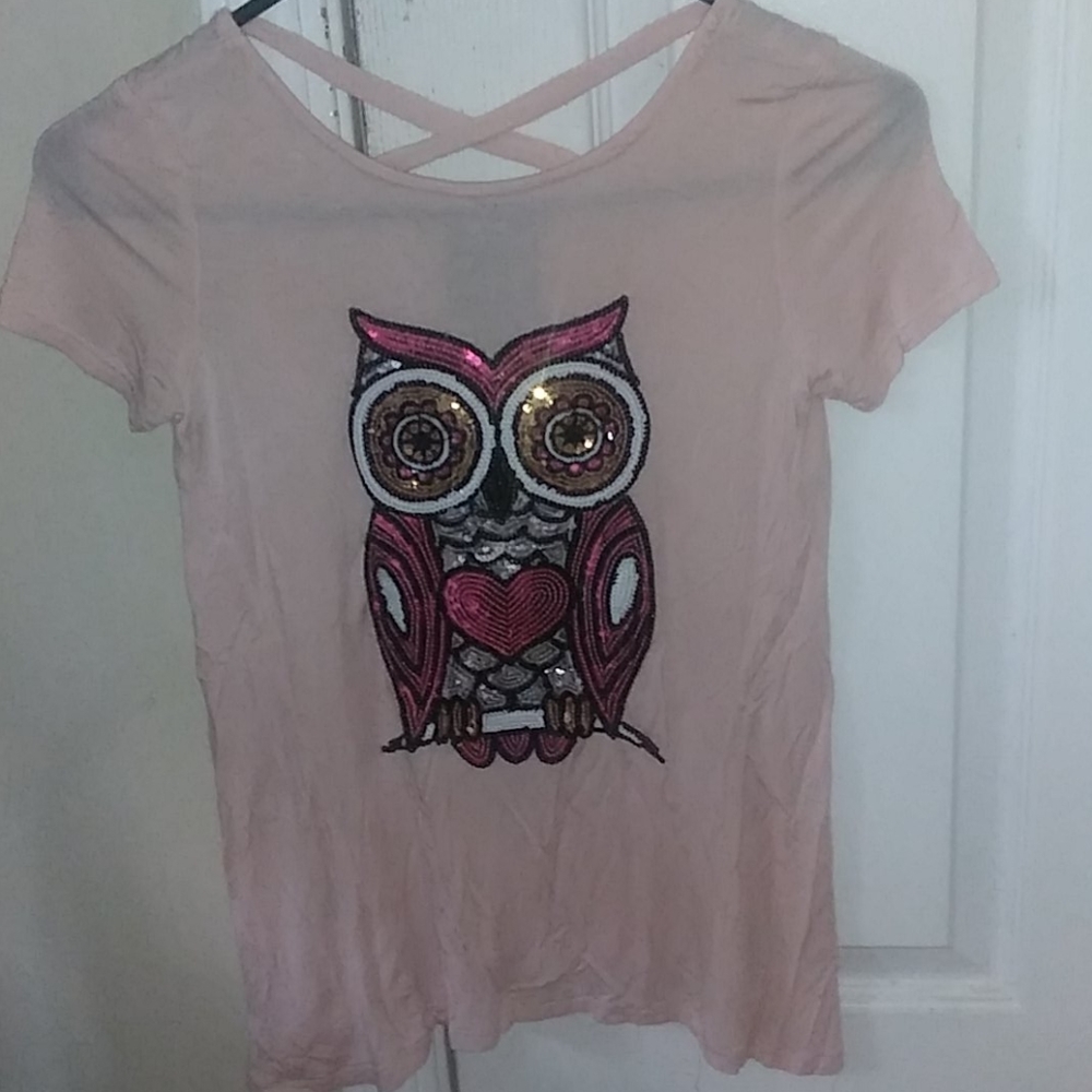 Light pink owl shirt for kids.